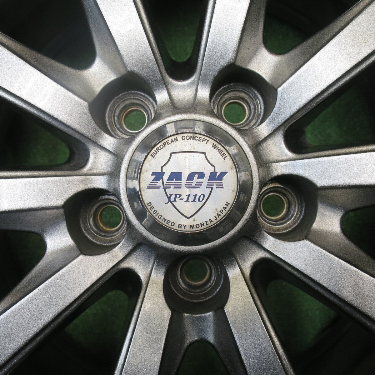 バリ溝！24年！キレイ！9.5分★プリウス 等 195/65R15 スタッドレス ブリヂストン ブリザック VRX3 ZACK JP-110 MONZA ザック 15インチ PCD100/5H★5111101NJス