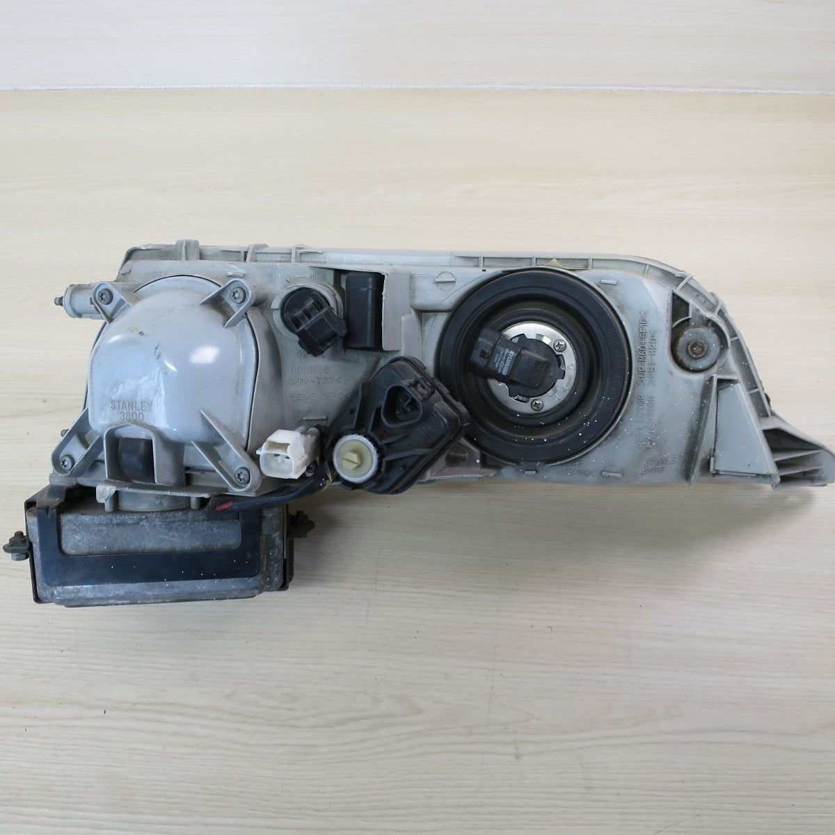 ♪トヨタ JZX100 GX100 チェイサー 純正 HID ヘッドライト STANLEY 22-266 左 側 のみ 85967-22060 ヘッドランプ TOYOTA 照明 カー パーツ♪