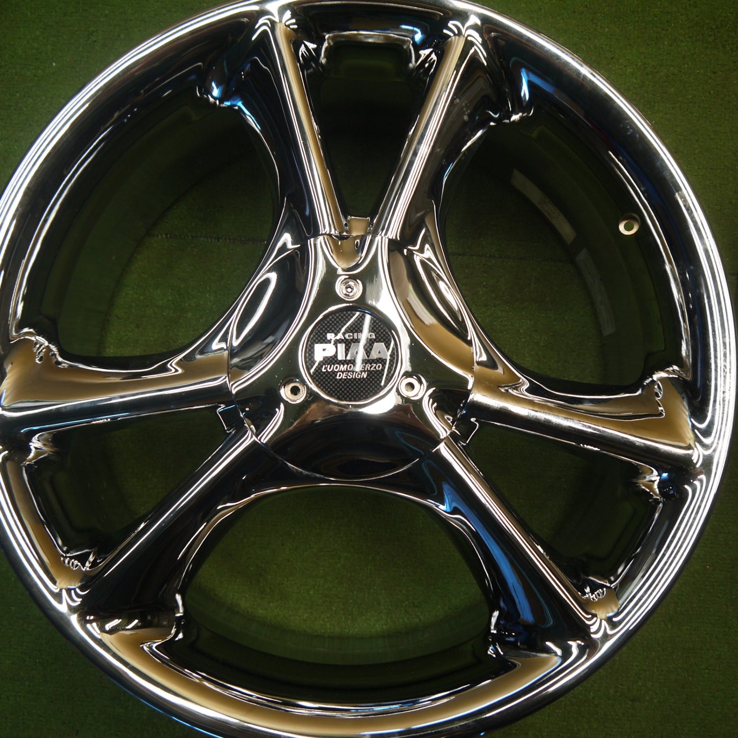 未使用！付属品付き★RACING PIAA L'UOMO TERZO DESIGN VALZZA 17インチ ホイール レーシング ピア 17×7.0JJ PCD100 114.3/5H マルチ★6030405Hホ