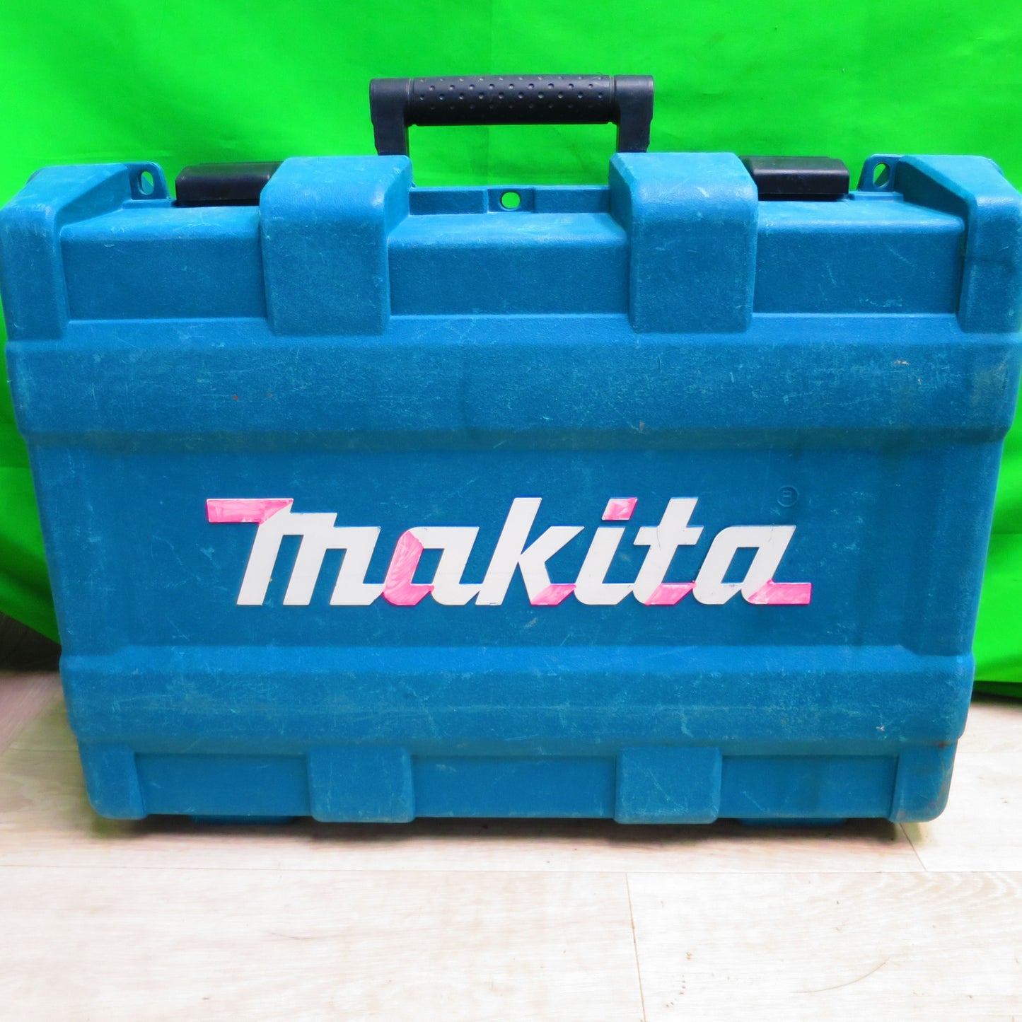 [送料無料] ☆makita マキタ 充電式ディスクグラインダー GA418D 18V DIY 電動 工具 大工 研磨 切断 研削 バリ取り☆