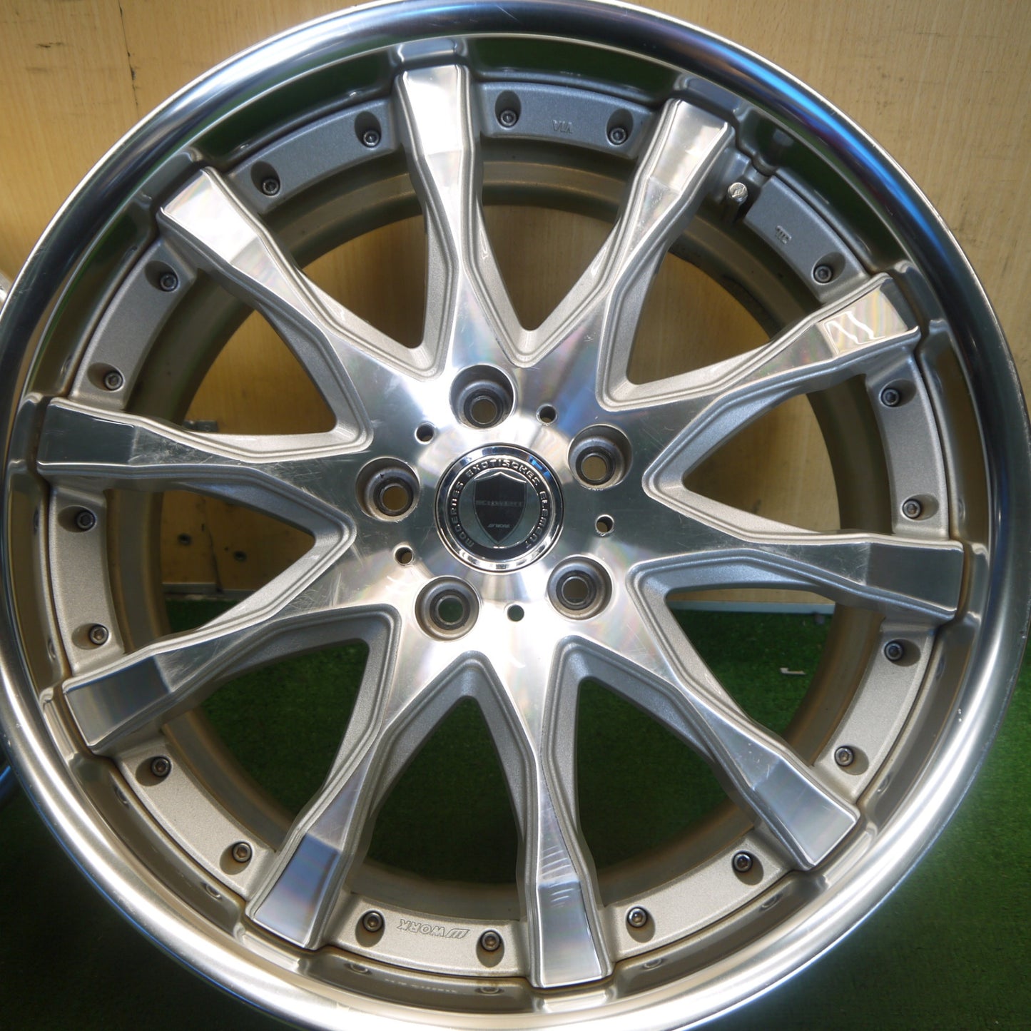 2本価格◎WORK SCHWERT SW2 19インチ ホイール ワーク シュバート 19×8.5JJ PCD114.3/5H◎6081903Hホ