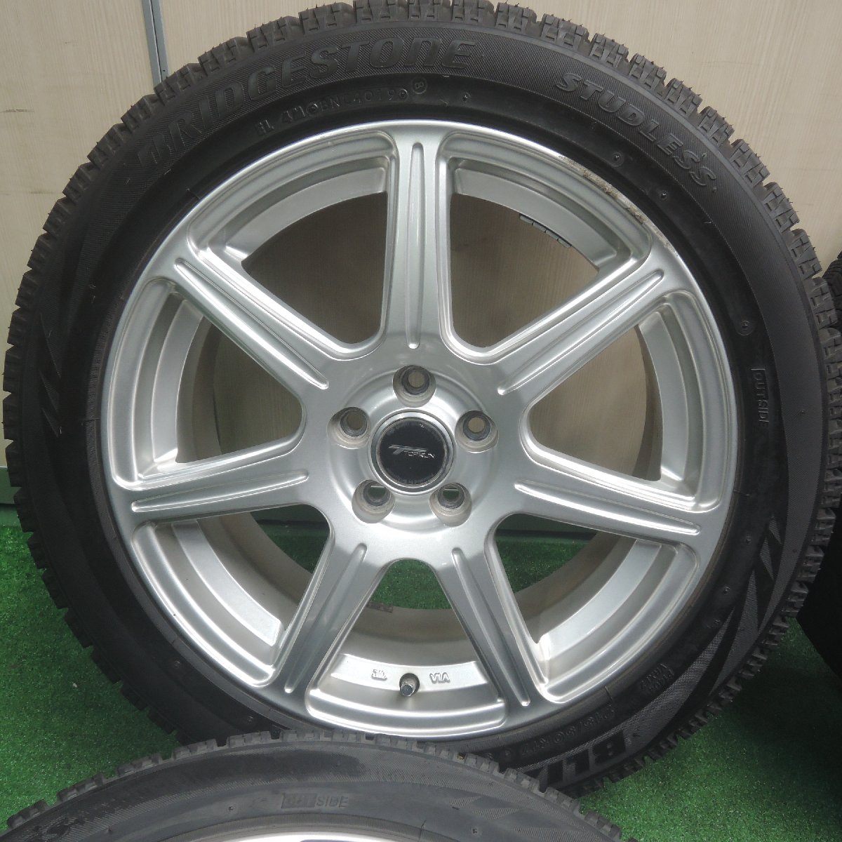 バリ溝！★スタッドレス 215/50R17 ブリヂストン ブリザック VRX TOPRUN トップラン 17インチ/PCD100★3101908SYス