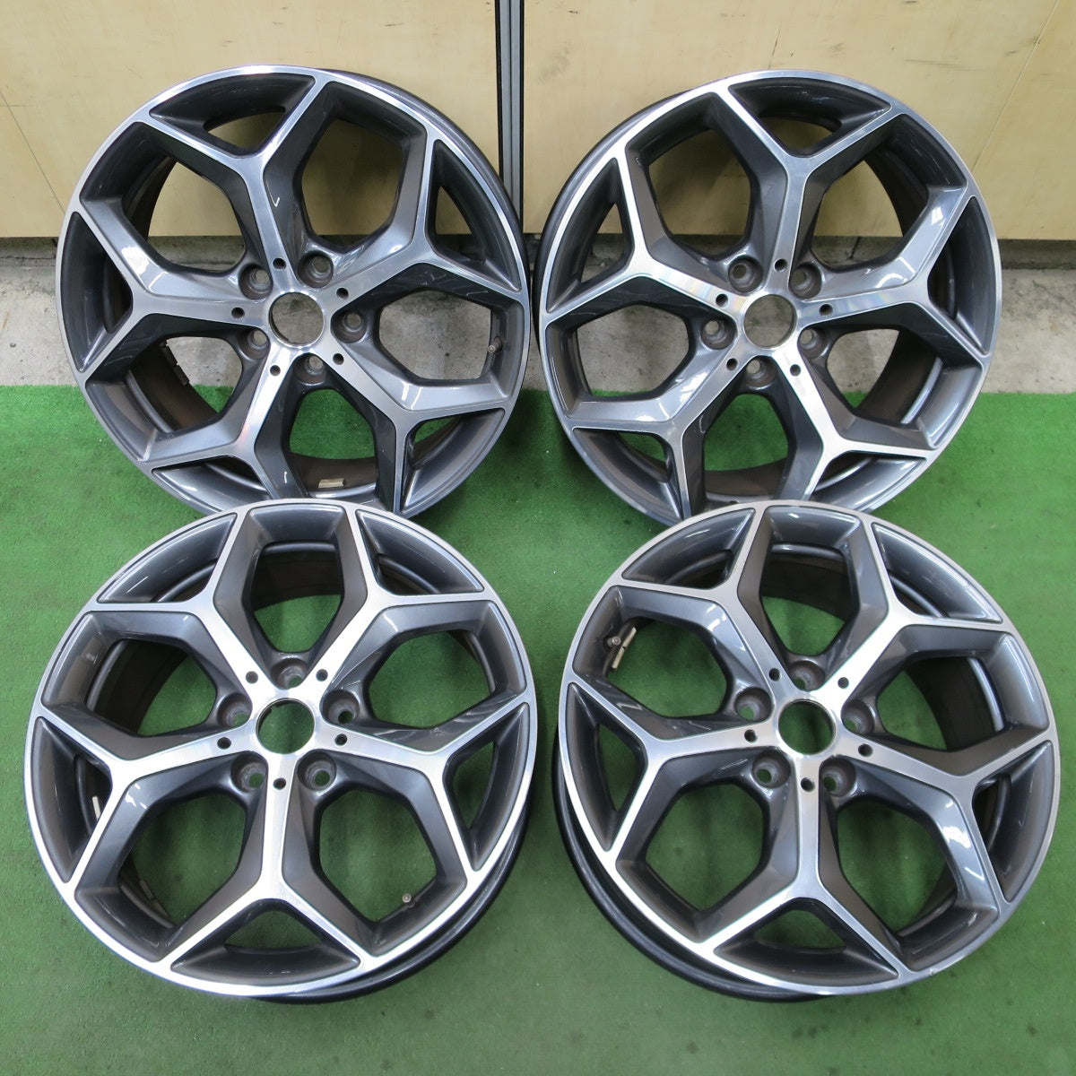 4本価格★BMW X1 F48 純正 ホイール 18インチ 7.5J×18 PCD112/5H★6031003NGホ