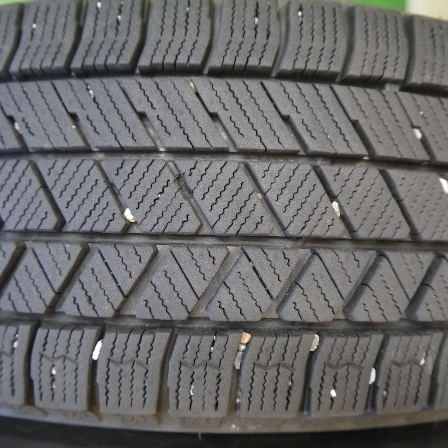 バリ溝！キレイ！9分◎スタッドレス 165/65R14 ブリヂストン ブリザック VRX3 BALMINUM TR10 バルミナ 14インチ PCD100/4H◎6070301Hス