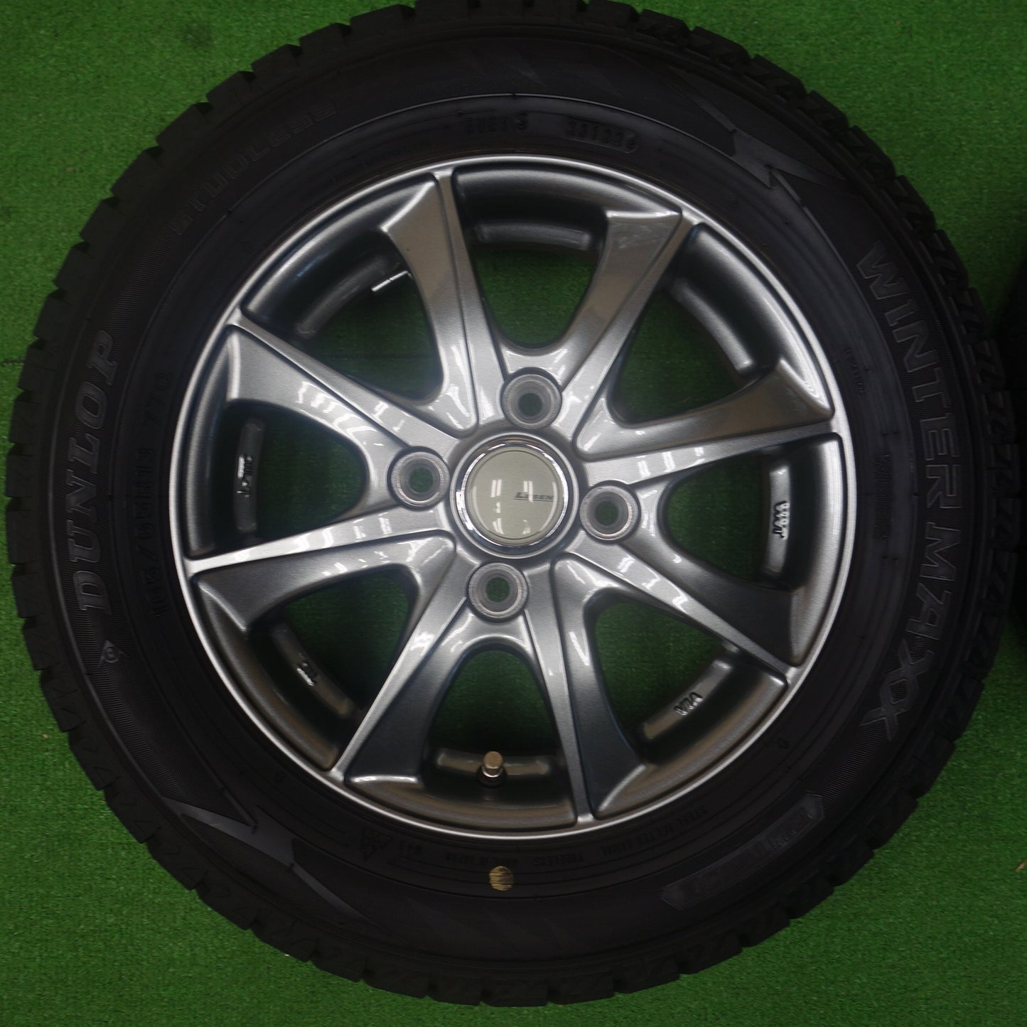 バリ溝！22年！キレイ！ほぼ10分◎スタッドレス 165/65R13 ダンロップ ウインターマックス WM02 LEBEN レーベン 13インチ PCD100/4H◎6062004KTス