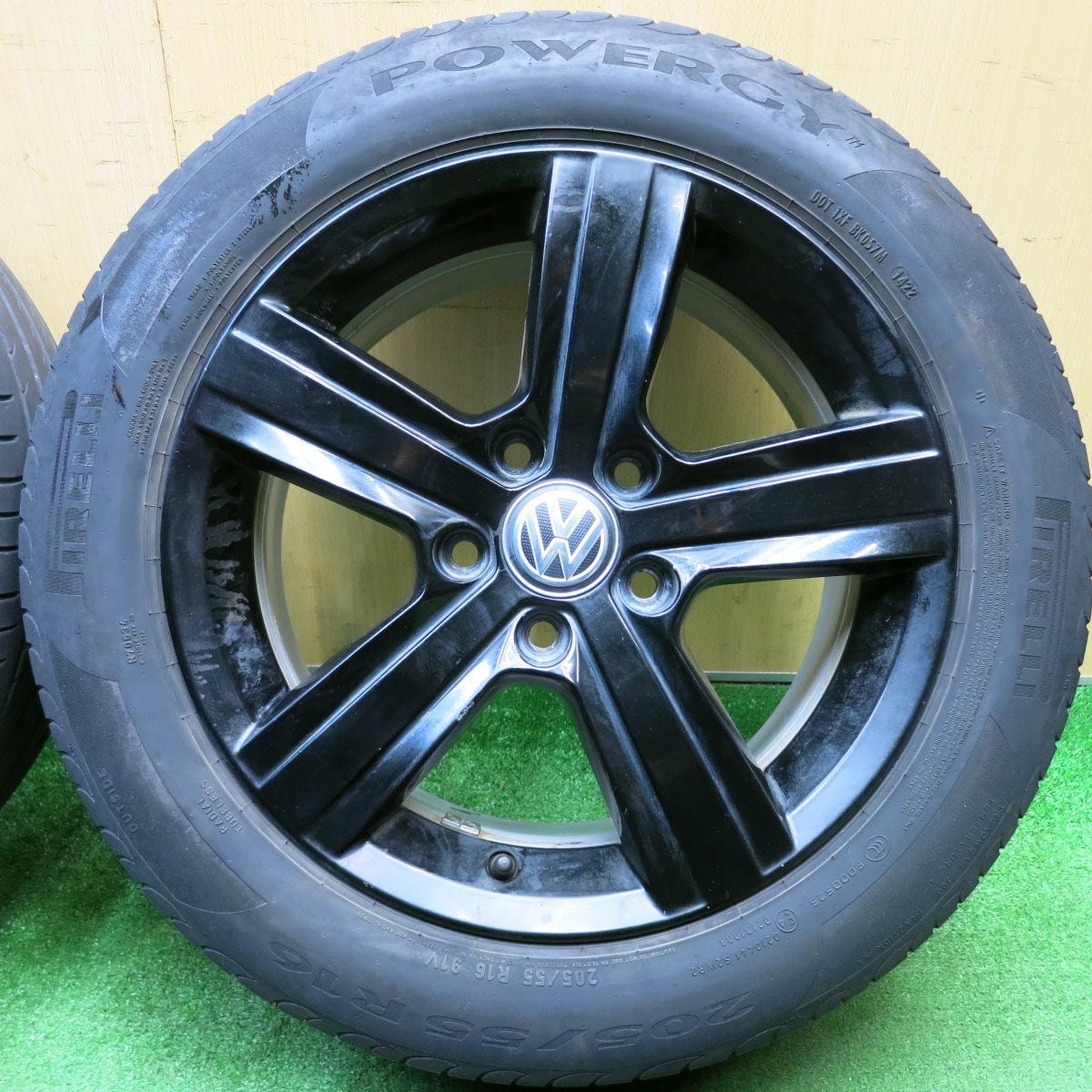 4本価格！22年★ワーゲン ゴルフ 純正 205/55R16 ピレリ POWERGY パワジー 16インチ PCD112/5H★6010501AKノ