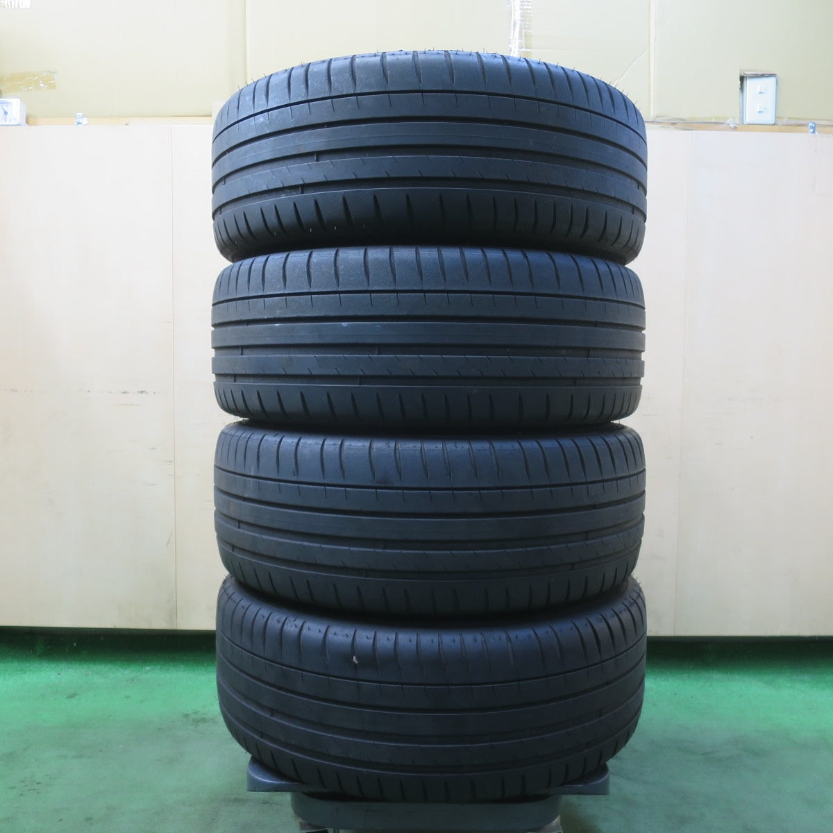 4本価格★トヨタ GR 86 スバル BRZ 純正 215/40R18 ミシュラン パイロット スポーツ4 18インチ PCD100/5H★6011603イノ