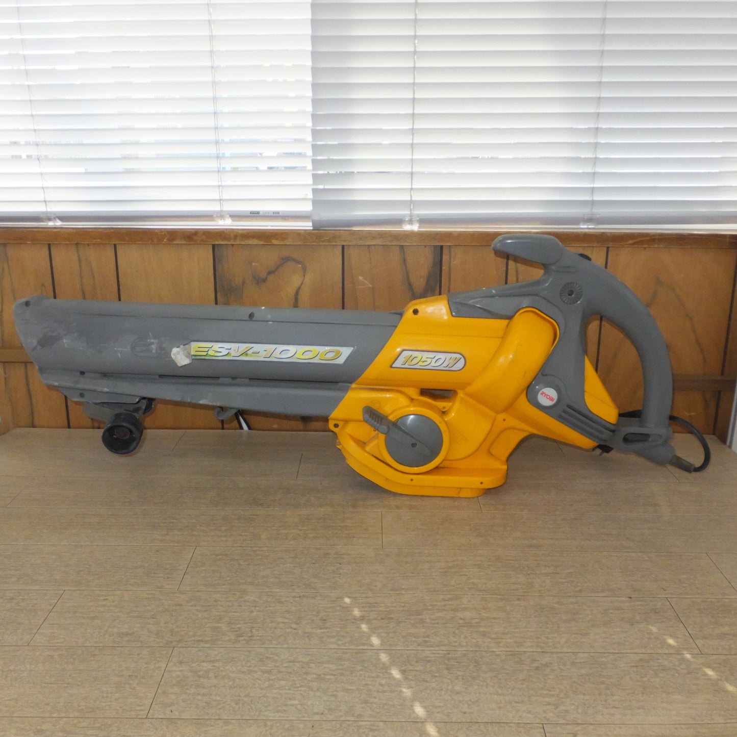[送料無料] ★リョービ RYOBI ブロワバキューム RESV-1000　100V 1050W 50/60Hz★