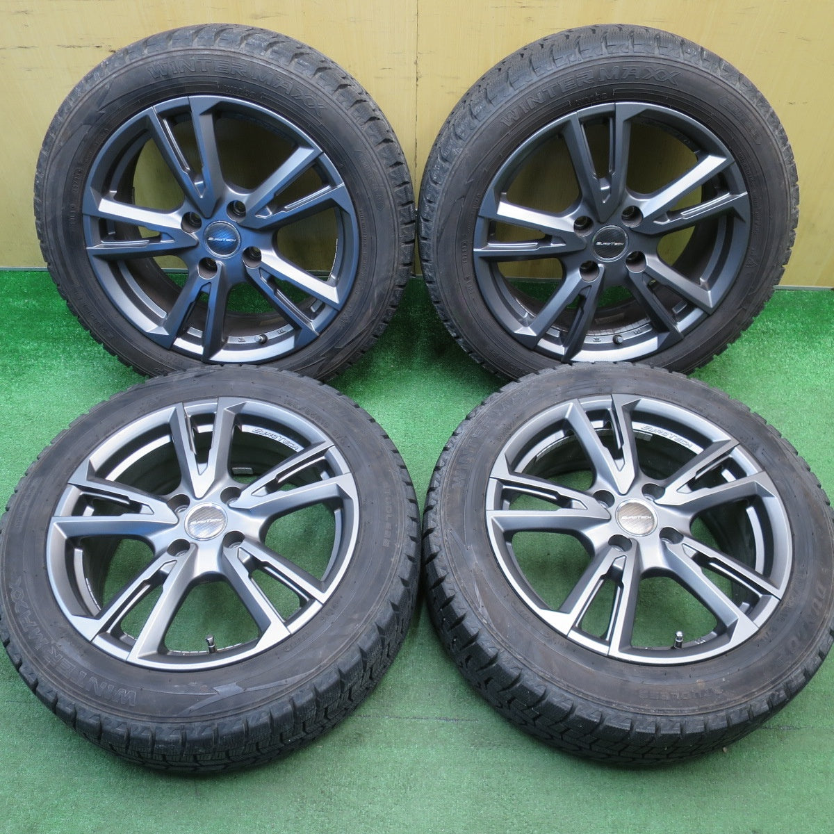 バリ溝！23年！キレイ！9.5分以上★プジョー 208 EUROTECH GAYA SOLI 195/55R16 スタッドレス ダンロップ ウインターマックス WM02 ユーロテック ガヤ ソリ 16インチ PCD108/4H★6020504NJス