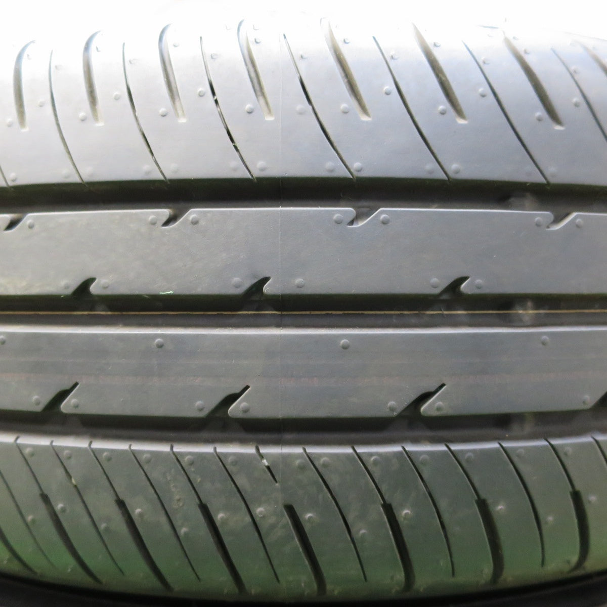 *送料無料* 超バリ溝！23年！キレイ！ほぼ10分★トヨタ シエンタ 純正 スチール 185/65R15 トーヨー ナノエナジー J67 15インチ PCD100/5H★4060503イノ