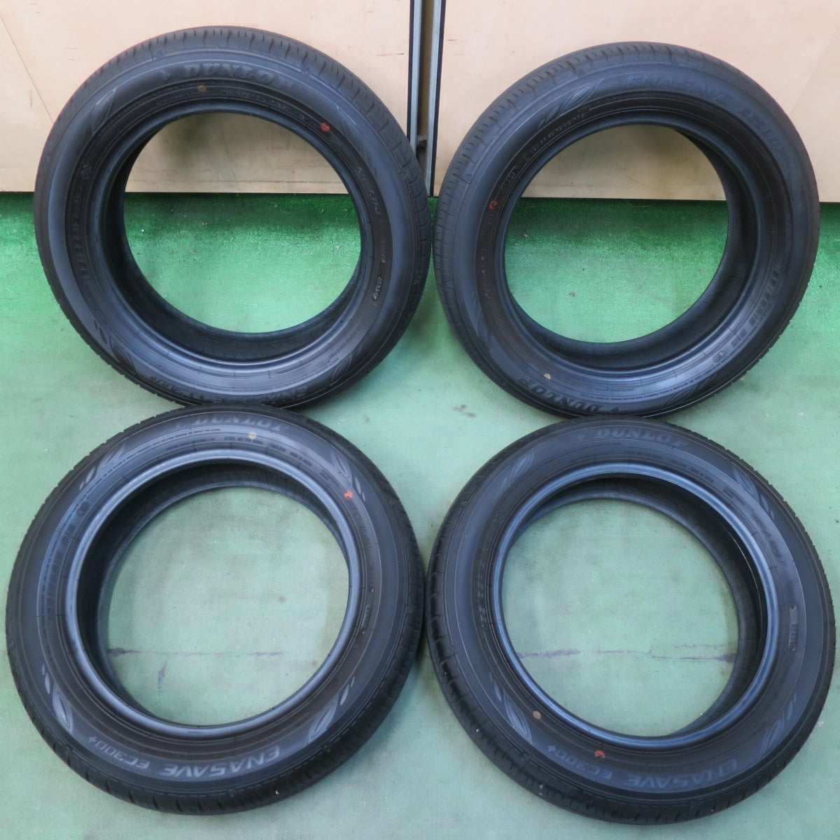 ほぼ新車外し！26年◎165/65R15 ダンロップ エナセーブ EC300+ タイヤ 15インチ タフト ソリオ デリカ D:2 等◎6082402イノタ