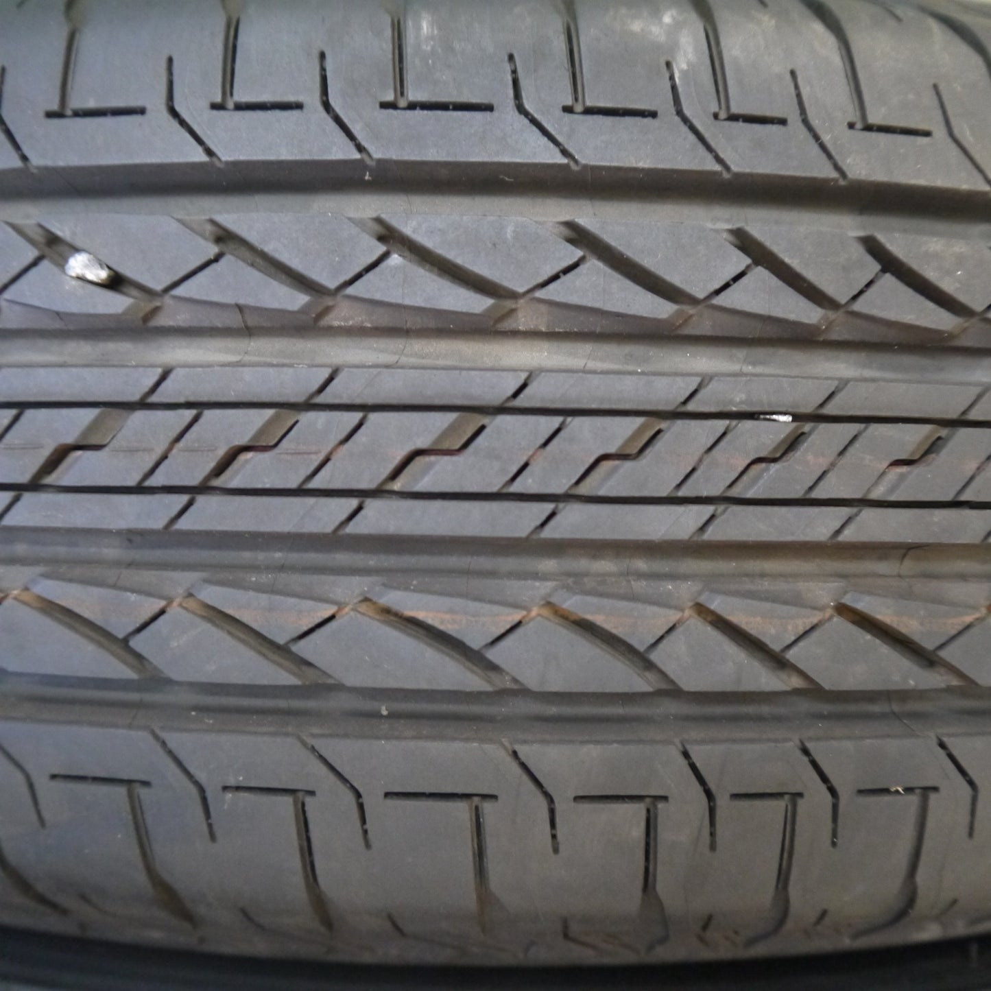 新車外し！25年★195/80R15 ブリヂストン デューラー H/L 852 DUELER タイヤ 15インチ ジムニーシエラ ジムニーノマド 等★6070704Hノタ