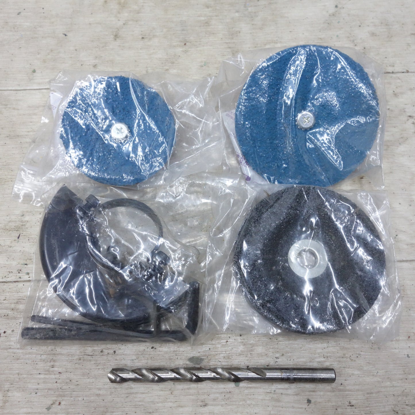 [送料無料] 付属品付き！キレイ◆ニューレジストン 電気式 ミニ グラインダー 雷神スリム2 GR-M58(75)RS2 電動 工具 ディスクグラインダー◆