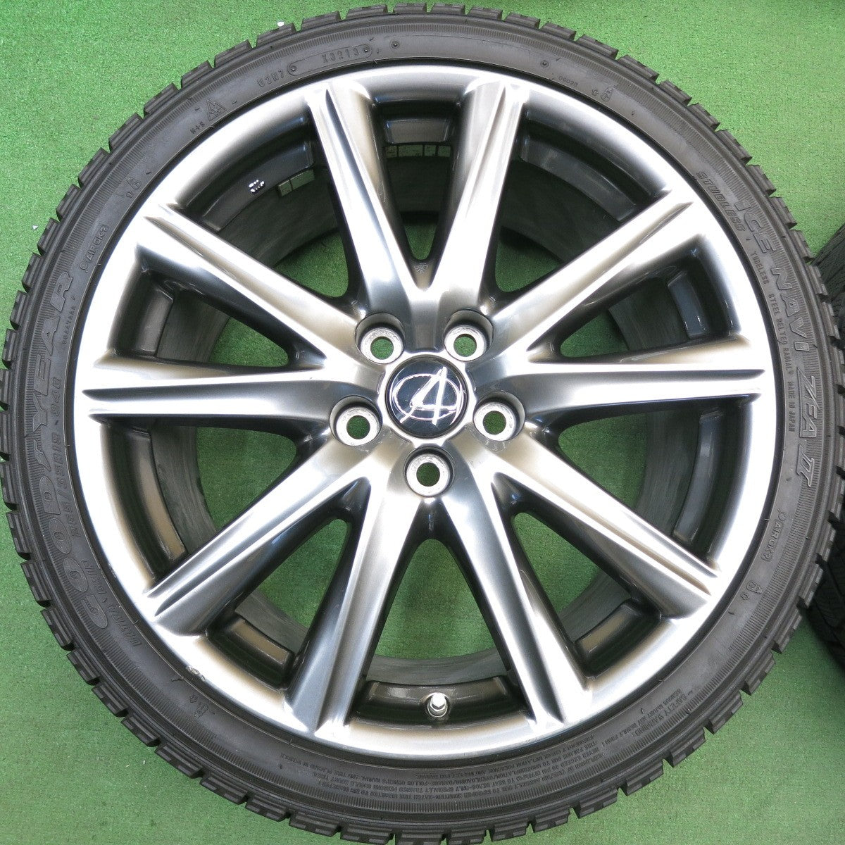 センサー付き★レクサス GS Fスポーツ 純正 235/40R19 265/35R19 スタッドレス グッドイヤー アイスナビ ZEA2 19インチ PCD114.3/5H★6050304HAス