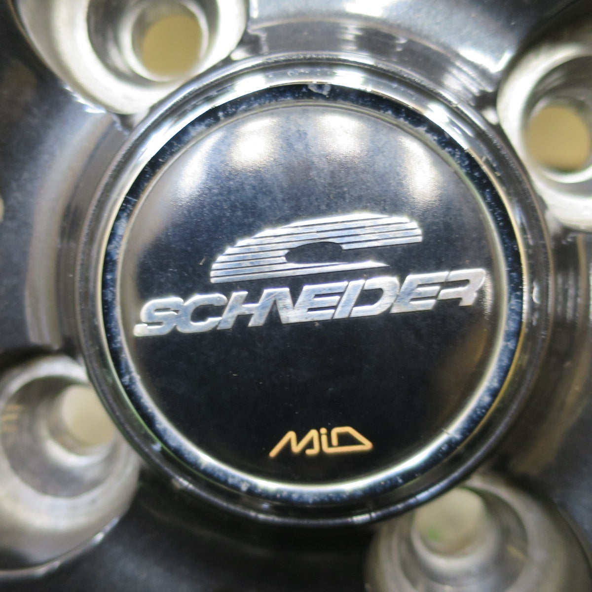 4本価格★SCHNEIDER MiD 14インチ ホイール シュナイダー 14×4.5J PCD100/4H★6042704NGホ