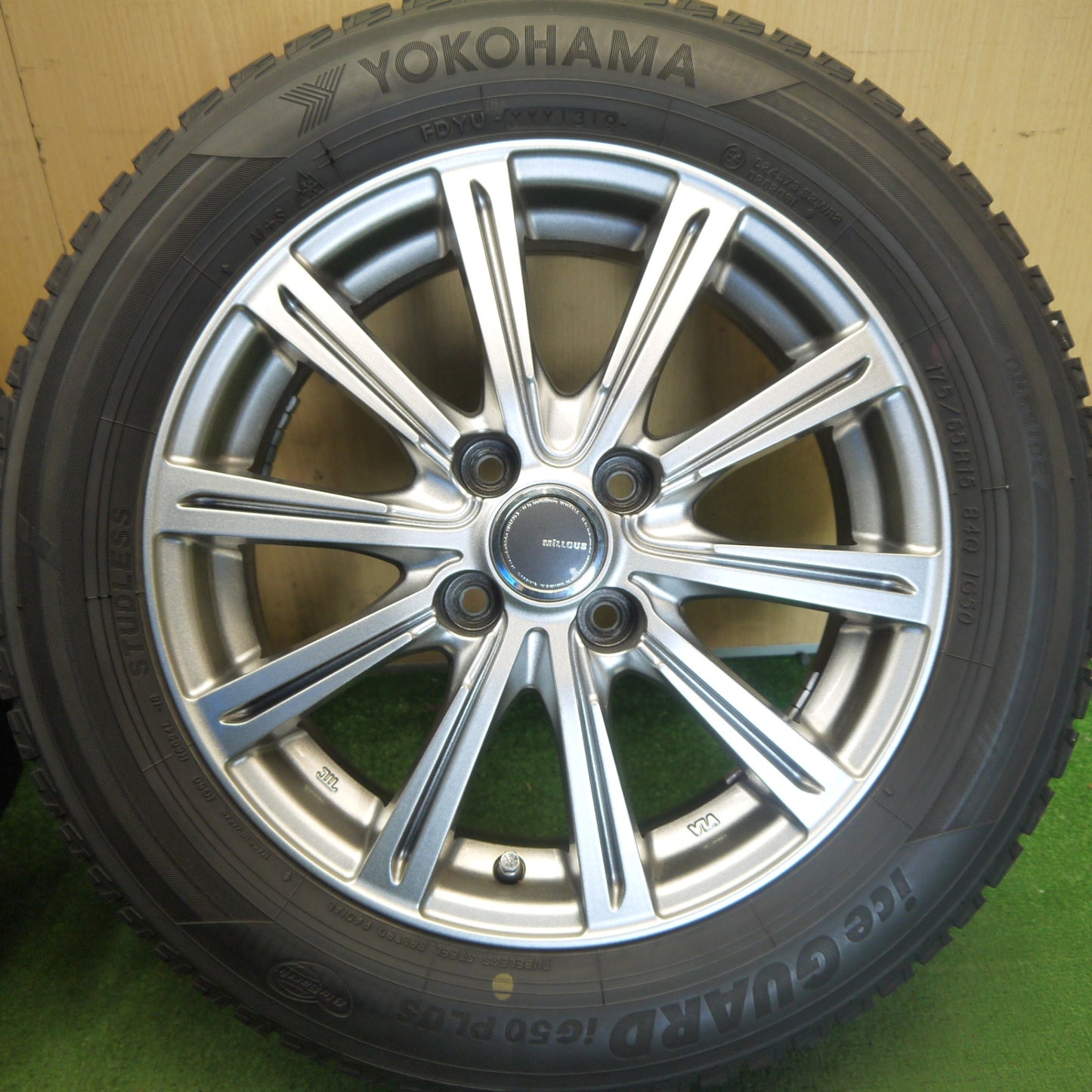 キレイ◎スタッドレス 175/65R15 ヨコハマ アイスガード iG50 プラス MILLOUS PS ミルアス 15インチ PCD100/4H◎6072202Hス
