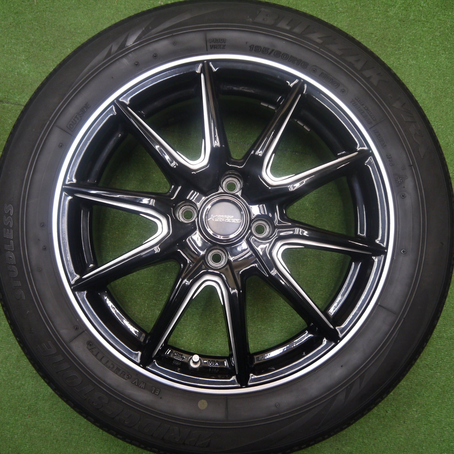 キレイ★スタッドレス 195/60R16 ブリヂストン ブリザック VRX X CROSS SPEED クロススピード 16インチ PCD100/4H★5122403Hス