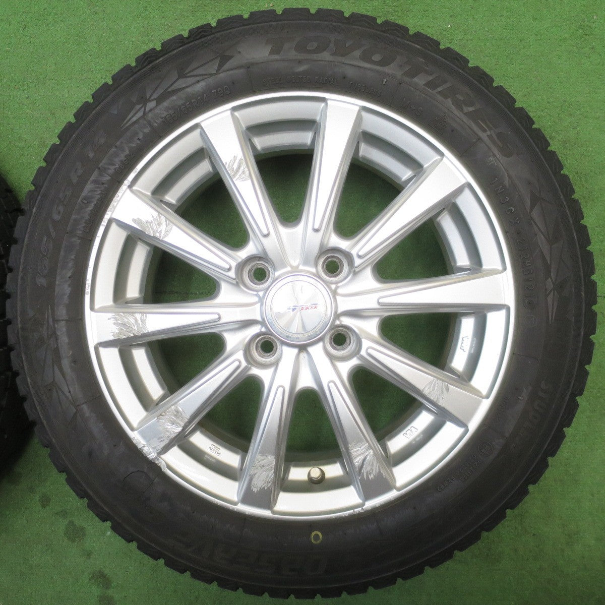バリ溝！9.5分★スタッドレス 165/65R14 トーヨー オブザーブ GIZ2 JOKER ジョーカー 14インチ PCD100/4H★6050802NJス