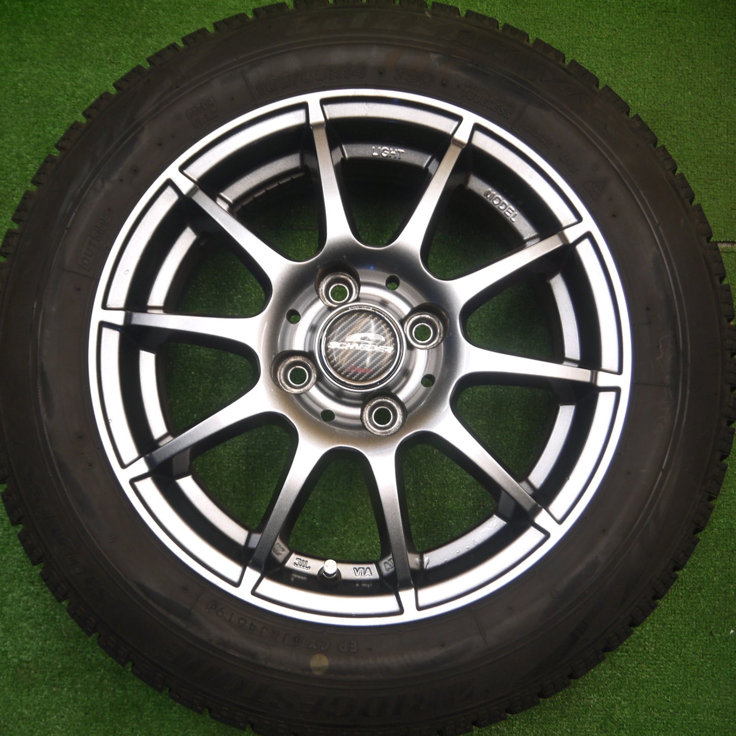[送料無料] キレイ★スタッドレス 165/65R14 ブリヂストン ブリザック VRX SCHNEIDER シュナイダー 14インチ PCD100/4H★4111202Hス
