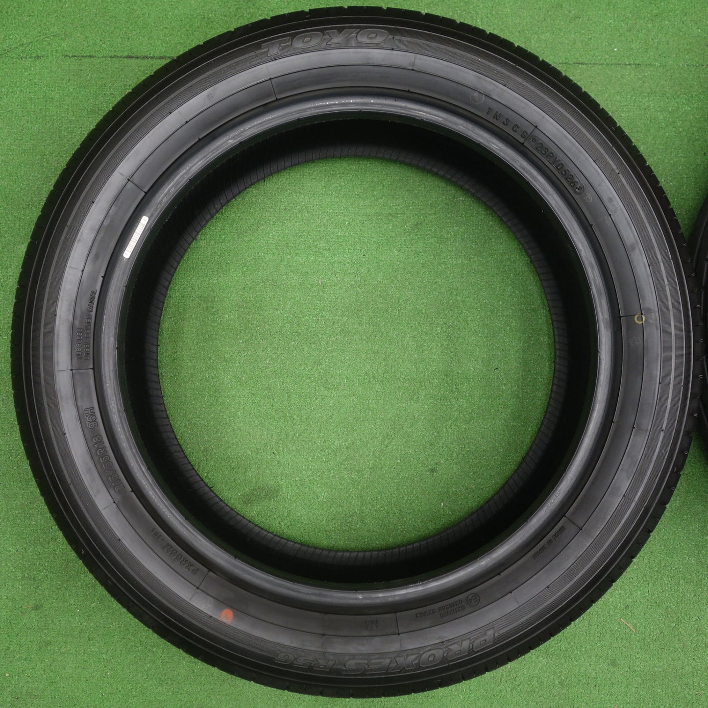 新車外し！26年★215/55R18 トーヨー プロクセス R56 タイヤ 18インチ CX-30 MX-30 MPV 等★6072603KTノタ