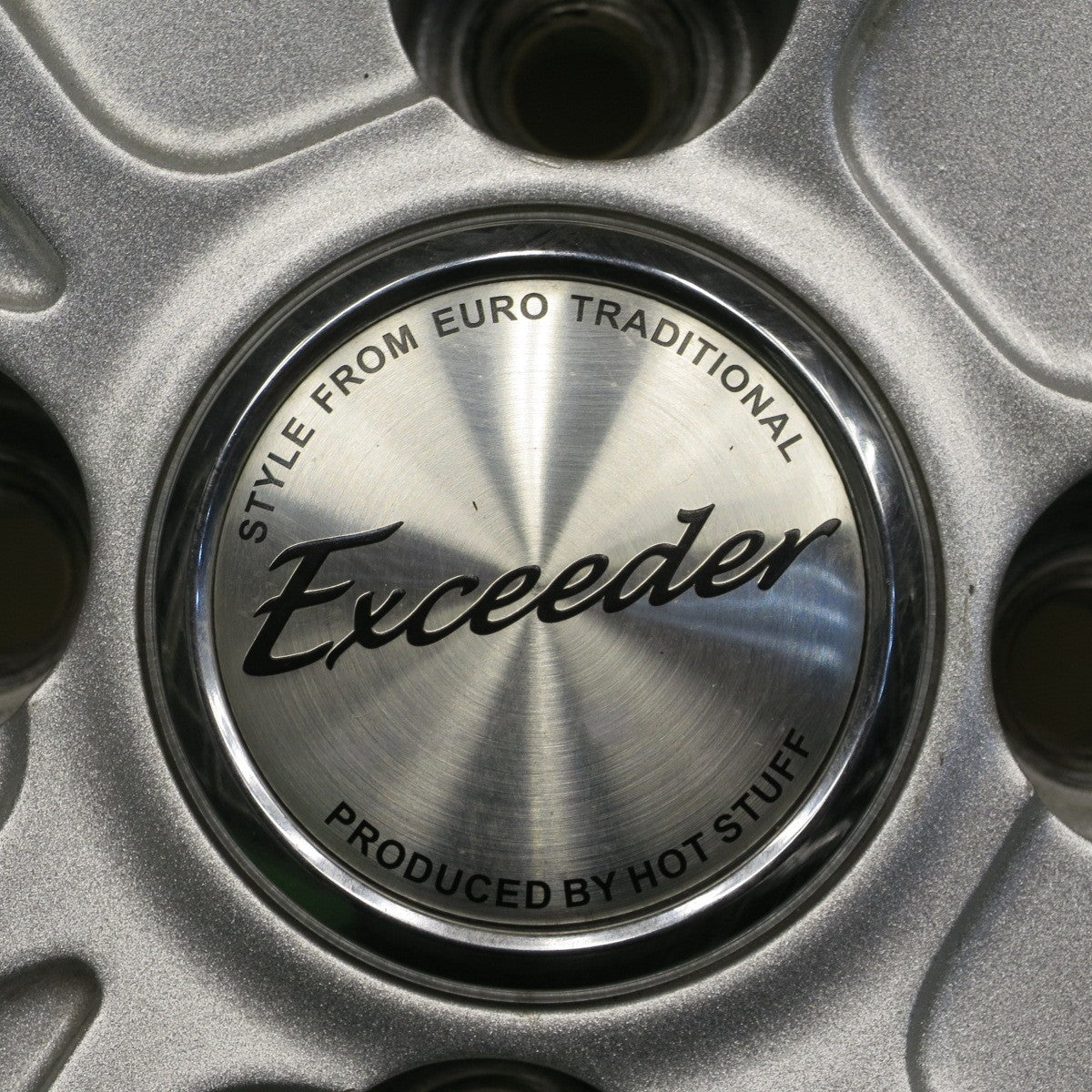 バリ溝！21年！9.5分★スタッドレス 195/60R17 ヨコハマ アイスガード iG70 Exceeder エクシーダー 17インチ PCD100/4H★5121307NKス