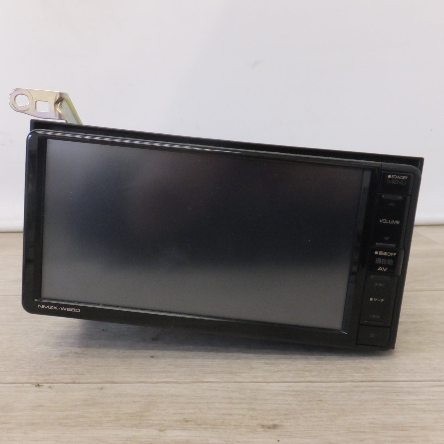 [送料無料] ★ケンウッド製 ダイハツ 純正 ワイド エントリーメモリーナビ NMZK-W68D 08545-K9119[26]★