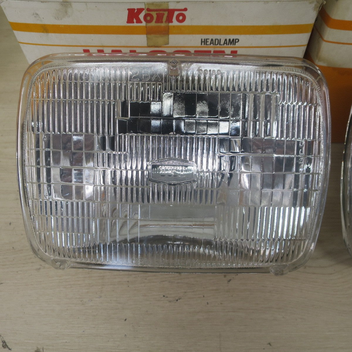 2点セット♪KOITO 角型 2灯式 ハロゲン ヘッドランプ H4 2HRSSB-12WP 12V60/55W 6052LH ヘッドライト カー パーツ♪