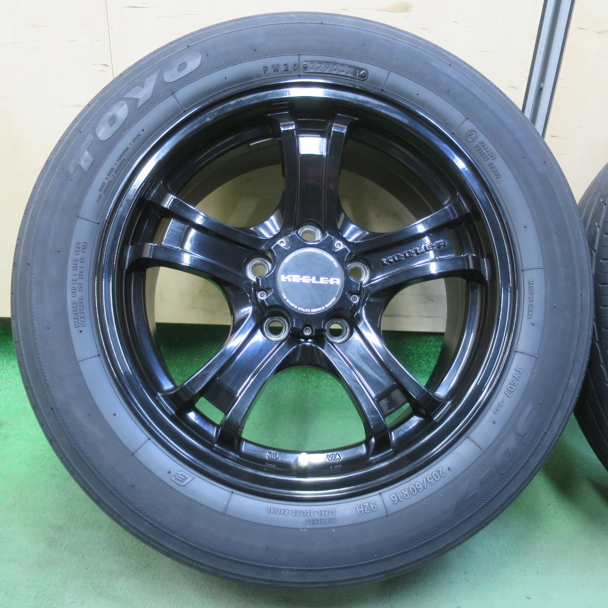 キレイ！付属品付き★KEELER FORCE 205/60R16 トーヨー SD-7 キーラー フォース 16インチ PCD114.3/5H★6052312イノ