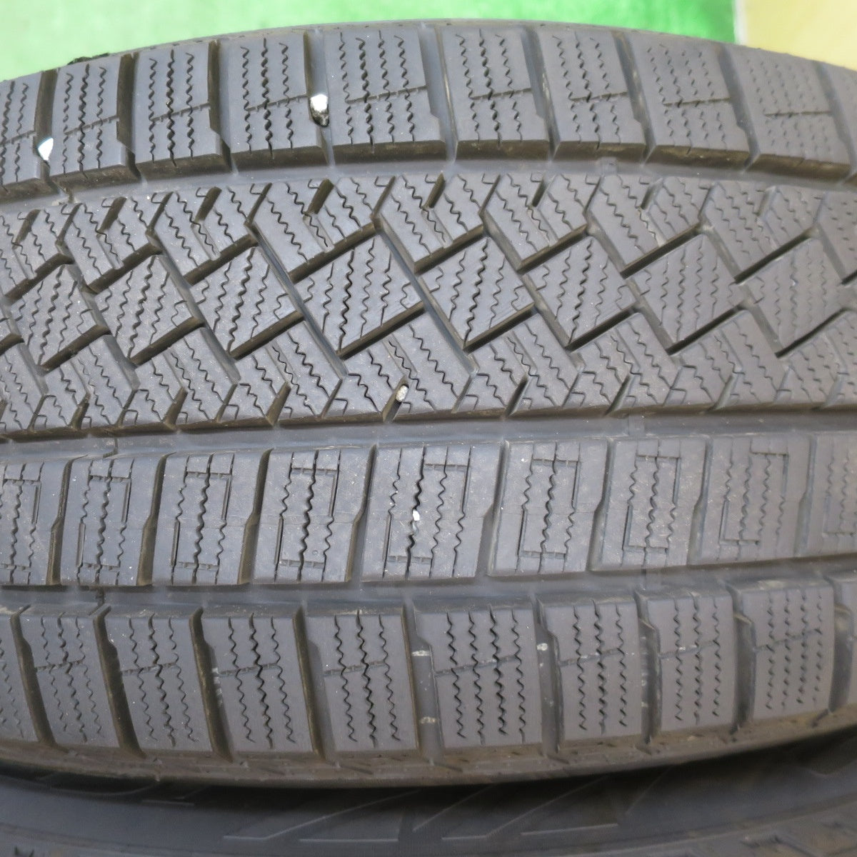 バリ溝！24年！9.5分★BMW 等 AGA TAS 205/60R16 スタッドレス ピレリ アイスゼロ アシンメトリコ 16インチ PCD120/5H★5072703NJス
