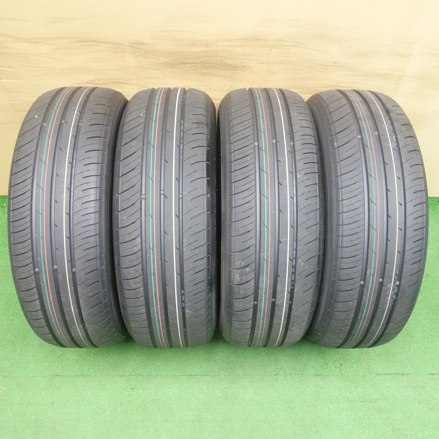 新車外し！26年★205/60R16 トーヨー プロクセス J68 タイヤ 16インチ ノア ヴォクシー ステップワゴン セレナ 等★6072402KTノタ