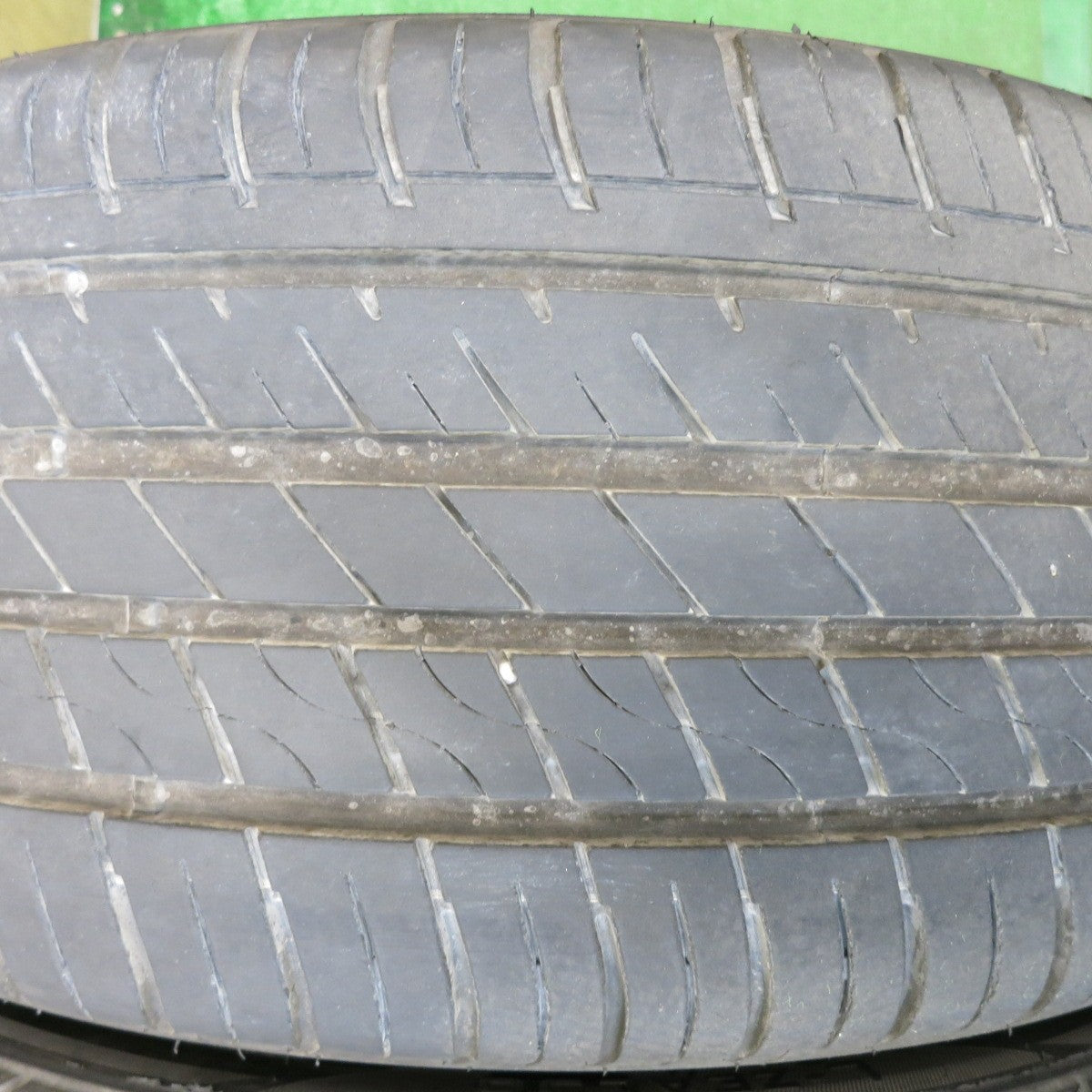 バリ溝！25年！9.5分◎DON CORLEONE HEXAWILD 495 255/30R22 グリンランダー L-ZEAL56 ドン コルレオーネ ヘキサワイルド 22インチ PCD114.3 127/5H マルチ◎6092709HAノ