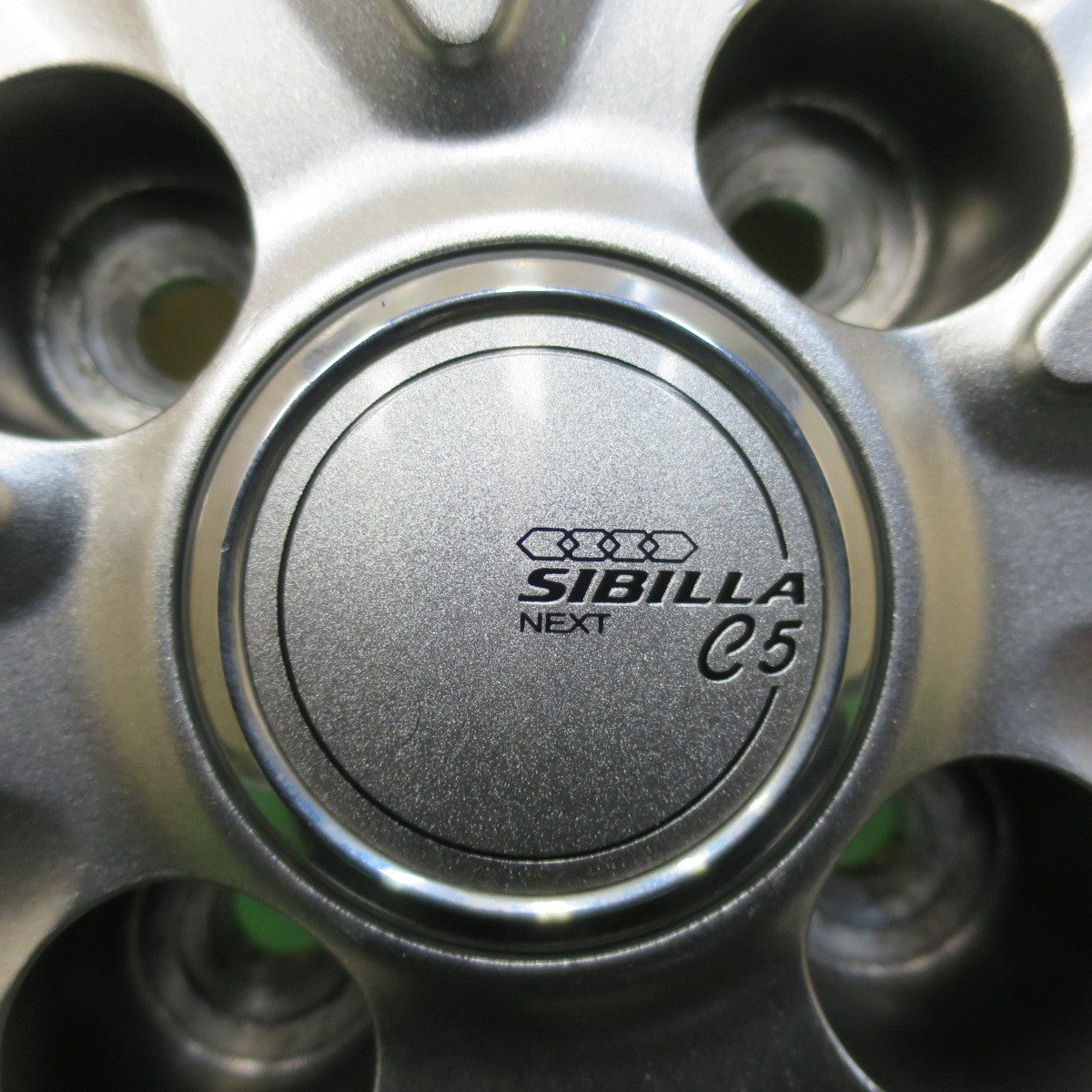 [送料無料] バリ溝！23年！キレイ！ほぼ10分★スタッドレス 175/65R15 トーヨー オブザーブ GIZ2 SIBILLA NEXT C5 シビラ 15インチ PCD100/4H★5010802イス