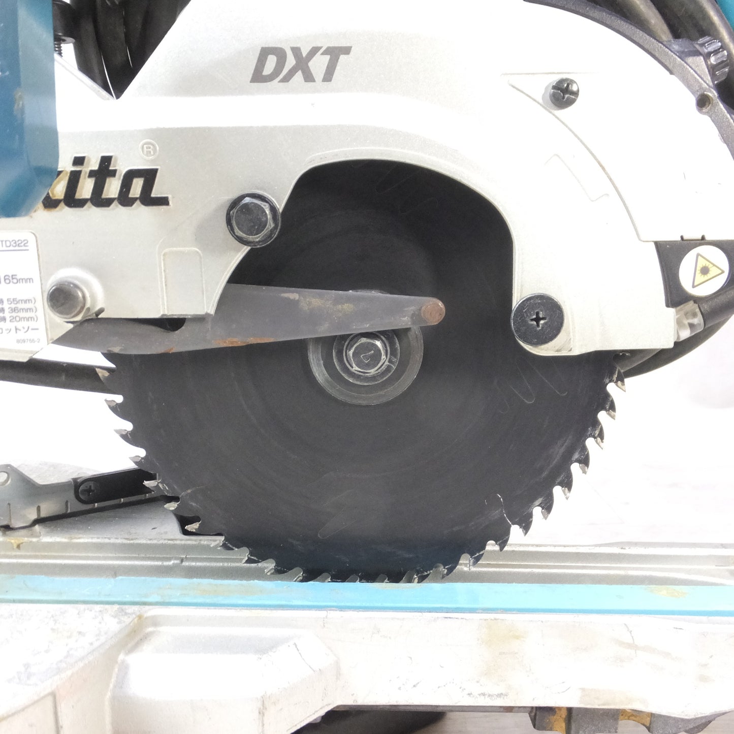 [送料無料] ◆マキタ 165mm スライド マルノコ LS0612FL 木工用 切断機 丸のこ 電動工具 100V 50/60Hz◆