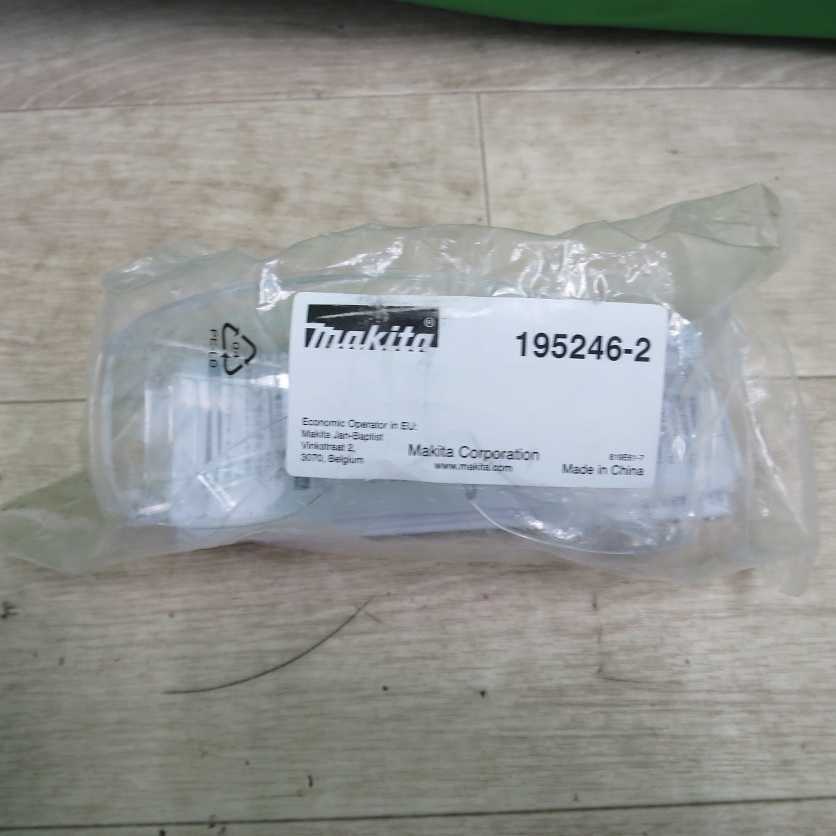 [送料無料] キレイ☆マキタ 35mm 充電式 面木 釘打 FN350D 電動 工具 釘打ち機 釘打機☆