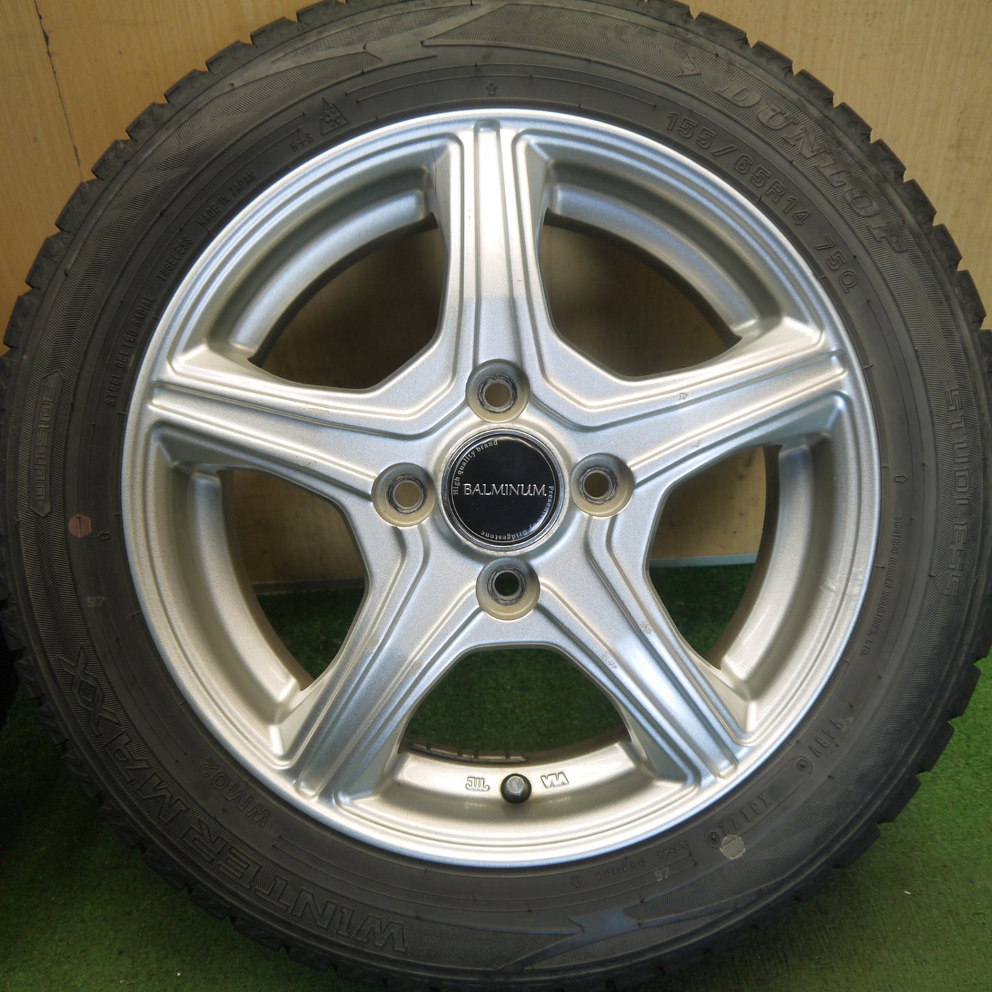 バリ溝！22年！8.5分◎スタッドレス 155/65R14 ダンロップ ウインターマックス WM02 BALMINUM VR5 バルミナ 14インチ PCD100/4H◎6082101Hス