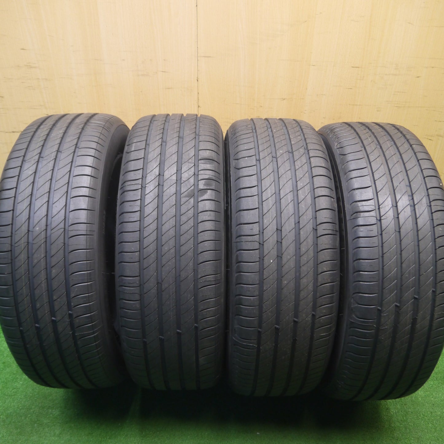 [送料無料] 新車外し！23年★レクサス LBX Cool 純正 ダークグレーメタリック+切削光輝 225/55R18 ミシュラン e・プライマシー PCD114.3/5H★4102506Hノ