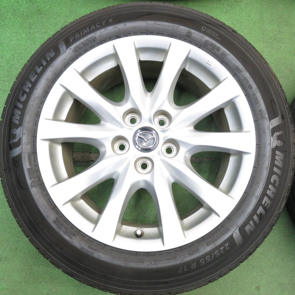 バリ溝！25年！キレイ！9.5分◎マツダ アテンザ 純正 225/55R17 ミシュラン プライマシー5 17インチ PCD114.3/5H◎6061412HAノ