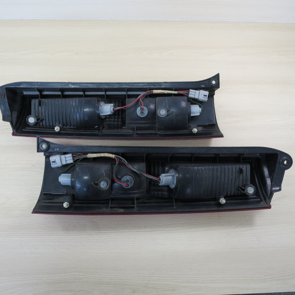 左右セット！キレイ♪スズキ DA64W エブリイ ワゴン 純正 右 テールランプ TOKAIDENSO 35603-68H1 L R テールライト 照明 カー パーツ♪