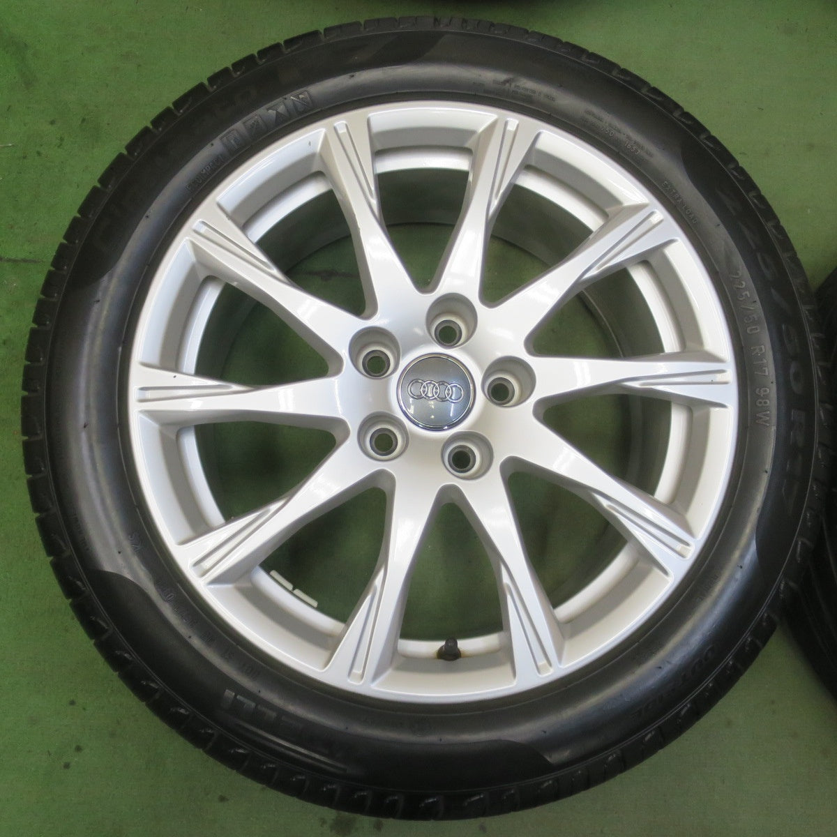 バリ溝！キレイ！9分★アウディ A4 純正 225/50R17 ピレリ Cinturato P7 17インチ PCD112/5H★6052806イノ