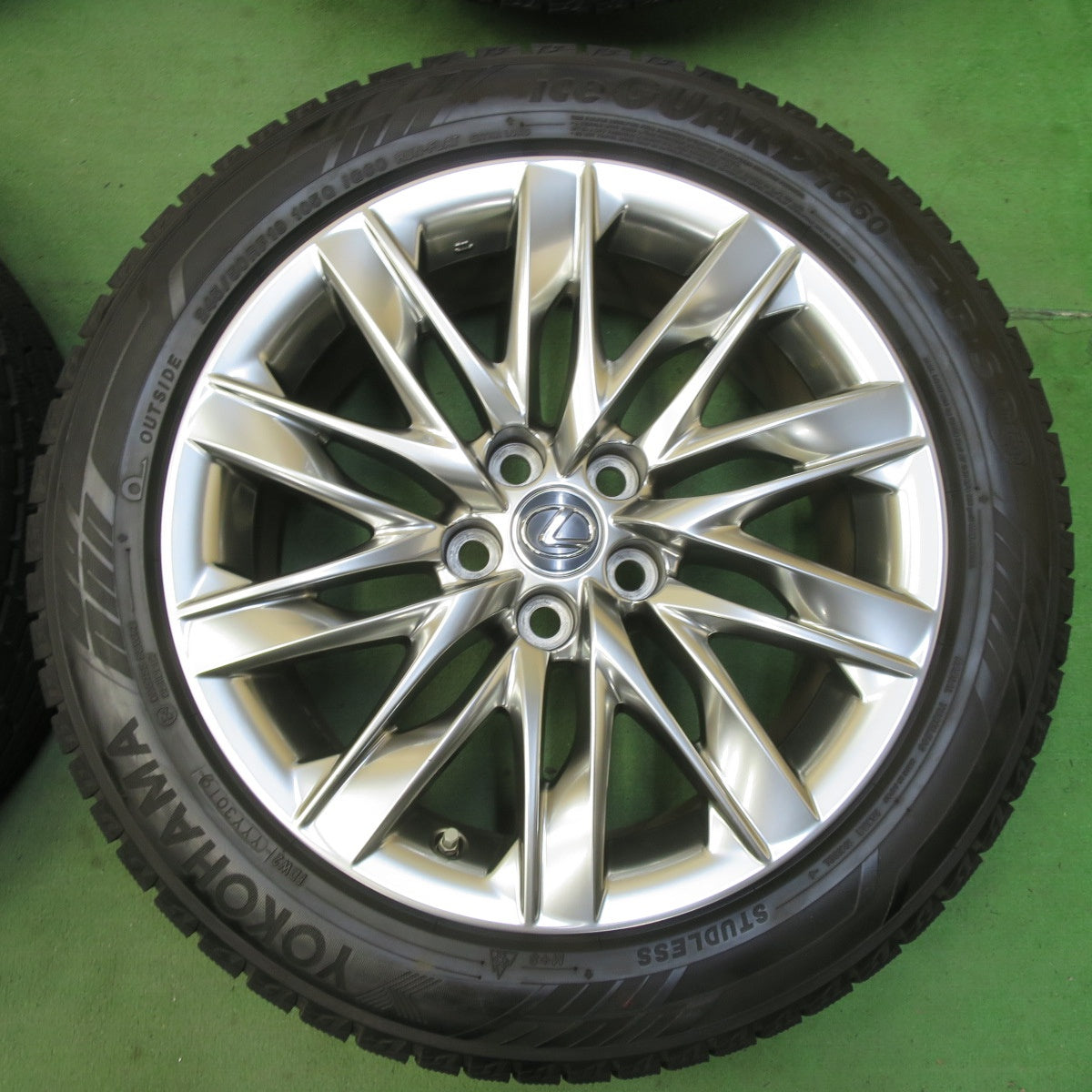 センサー付！バリ溝！キレイ！9.5分★レクサス LS 500 h バージョンL 純正 245/50R19 スタッドレス ヨコハマ アイスガード iG60 ZPS 19インチ PCD120/5H★5071004イス