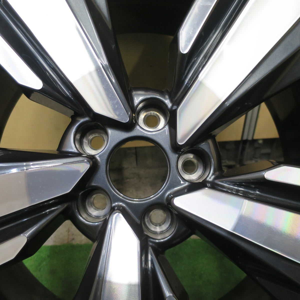 新車外し◎日産 T33 エクストレイル 純正 ホイール 19インチ 19×7.5J PCD114.3/5H◎6082901NGホ