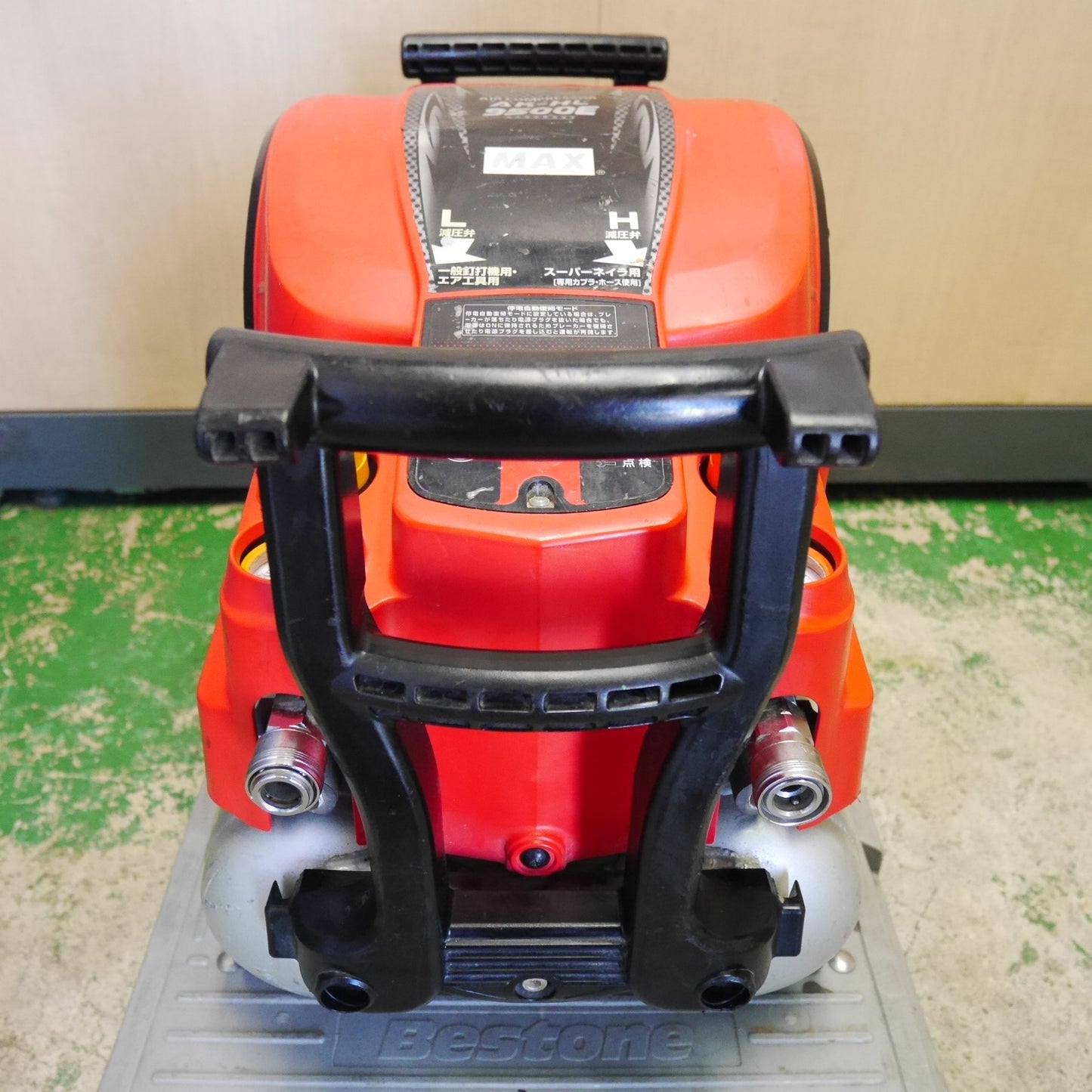 [送料無料] ☆MAX マックス スーパー エア コンプレッサー AK-HL9500E エアー ツール 工具☆