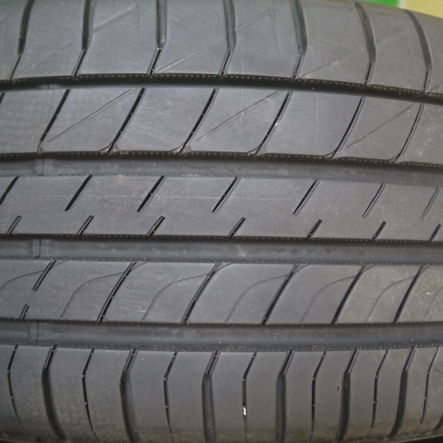 [送料無料] バリ溝! 23年! 9.5分★日産 リーフ ジューク 純正 スチール 205/55R16 ダンロップ  ルマン5 プラス 16インチ PCD114.3/5H★4100704Hノ