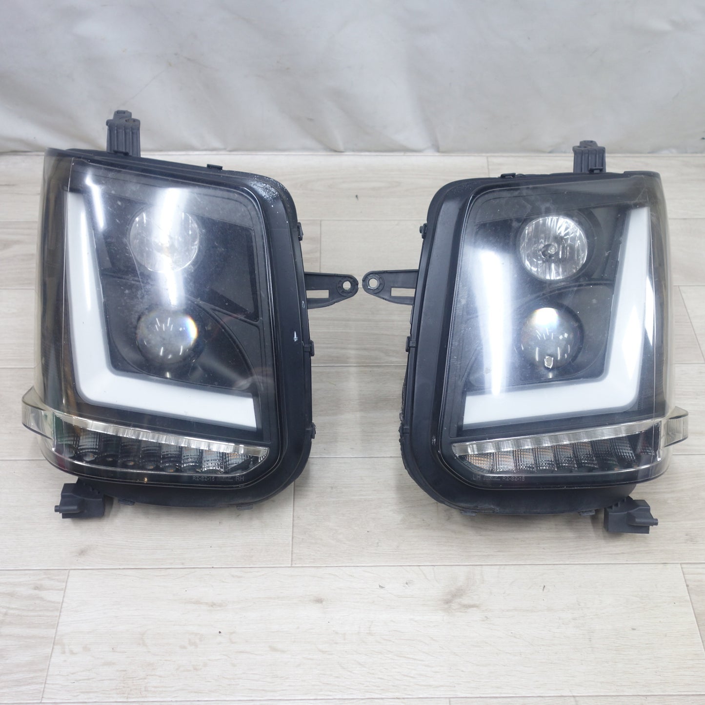[送料無料] 左右セット◆REIZ ライツ エブリィ ワゴン DA17V ヘッドライト RZ-SZ-15 カー パーツ ヘッドランプ 現状品◆