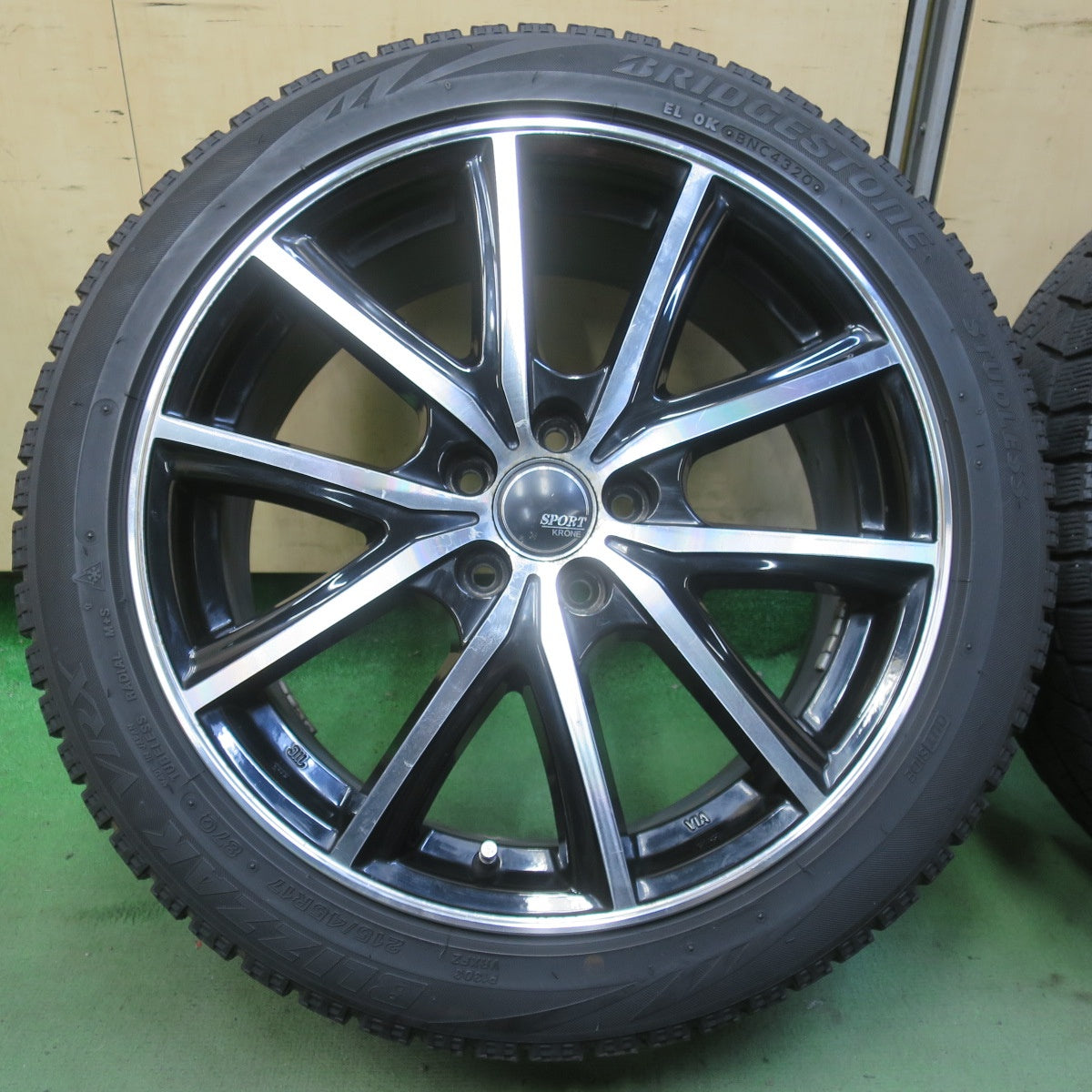 4本価格◎86 BRZ 等 215/45R17 スタッドレス ブリヂストン ブリザック VRX SPORT KRONE スポルト クローネ 17インチ PCD100/5H◎6090705IMス