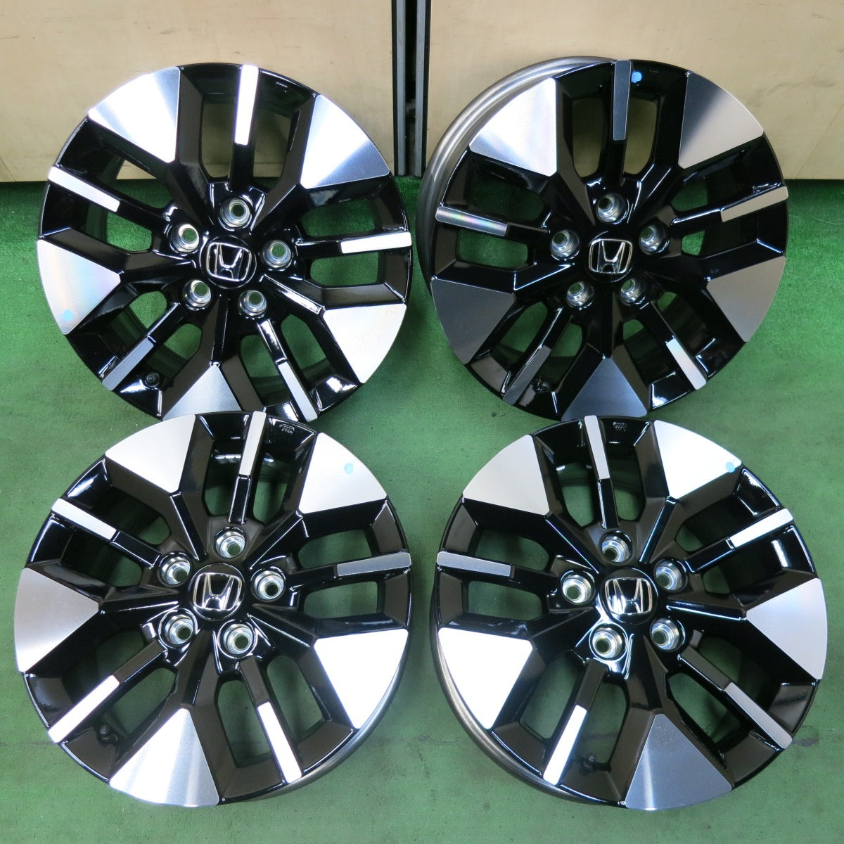 新車外し★ホンダ RP8 ステップワゴン 純正 ホイール 16インチ 16×6.5J PCD114.3/5H★5042301SYホ