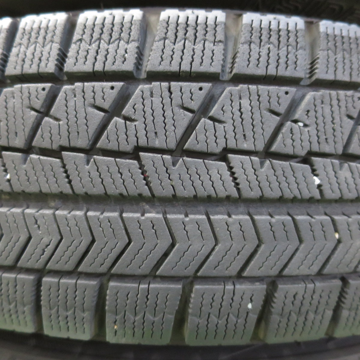キレイ★スタッドレス 155/70R13 ブリヂストン ブリザック VRX 社外 アルミ 13インチ PCD100/4H★5042510イス