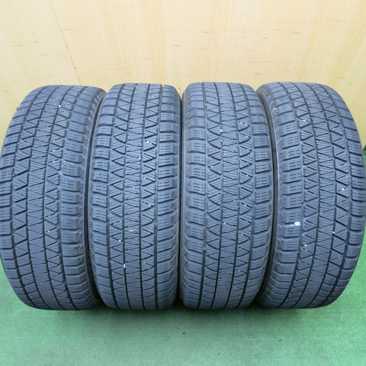バリ溝！21年！キレイ！9分★トヨタ 80系 ハリアー 純正 225/55R19 スタッドレス ブリヂストン ブリザック DM-V3 19インチ PCD114.3/5H★5050514HAス