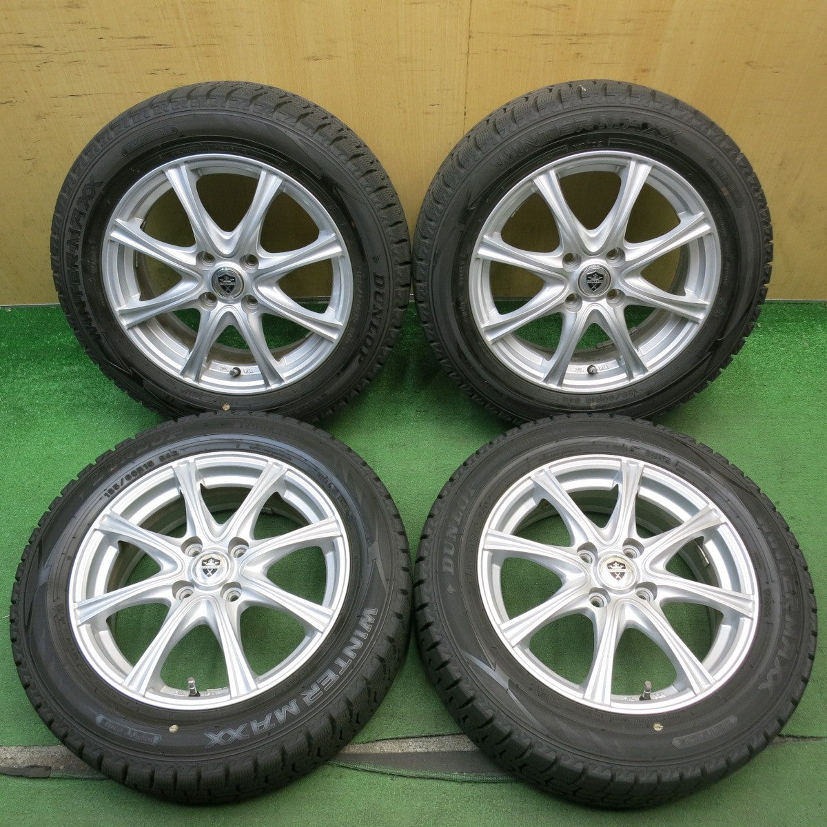バリ溝！22年！キレイ！9.5分◎スタッドレス 185/60R15 ダンロップ ウインターマックス WM02 ELBE ESTROSA MZV エステローザ 15インチ PCD100/4H◎6080904HAス