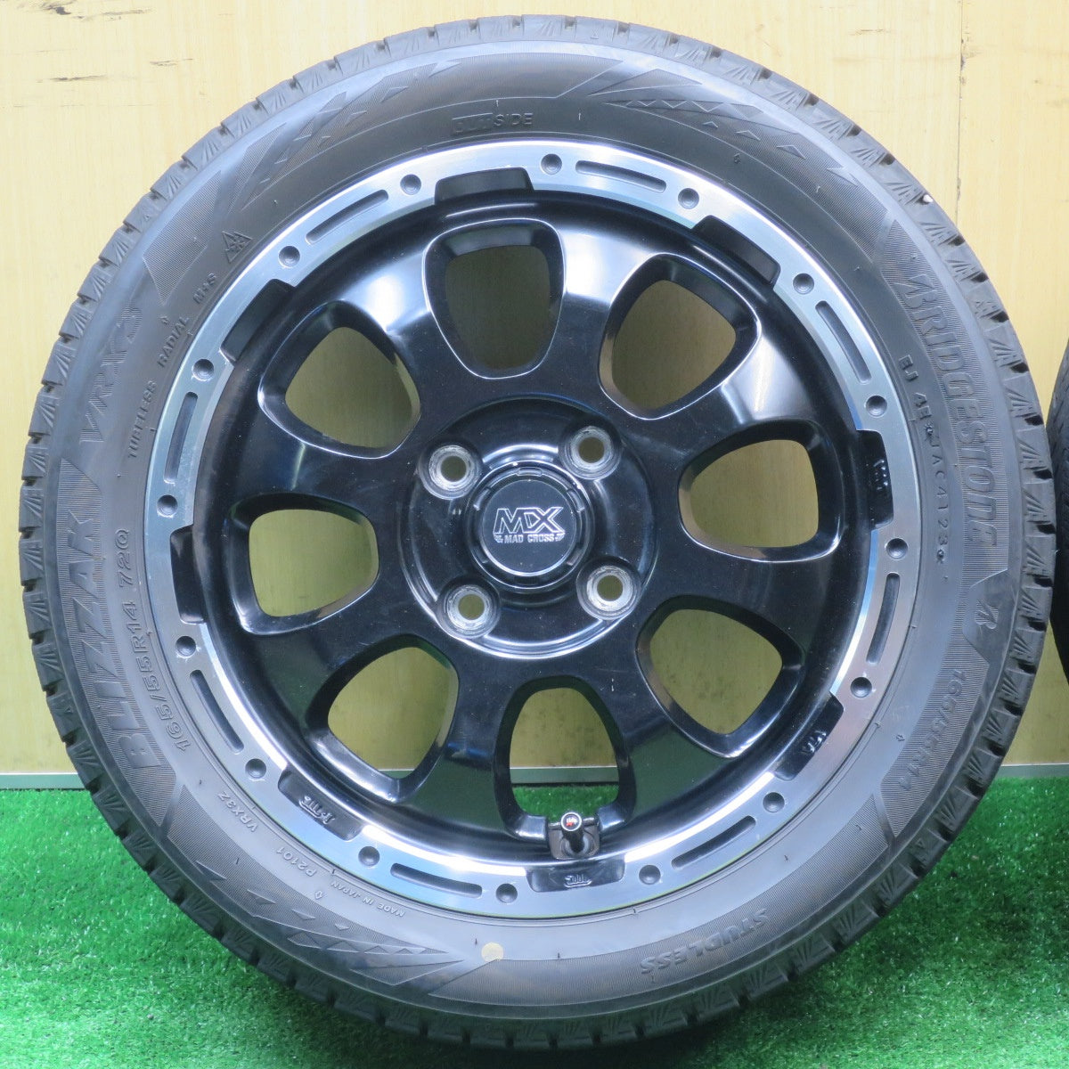バリ溝！23年！9.5分★スタッドレス 165/55R14 ブリヂストン ブリザック VRX3 MX MAD CROSS MC-76 マッドクロス 14インチ 軽サイズ PCD100/4H★5111310NJス